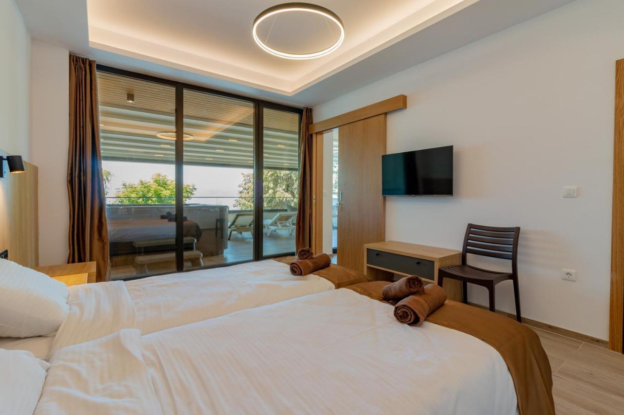 Lago Hotel 拉加丁 外观 照片