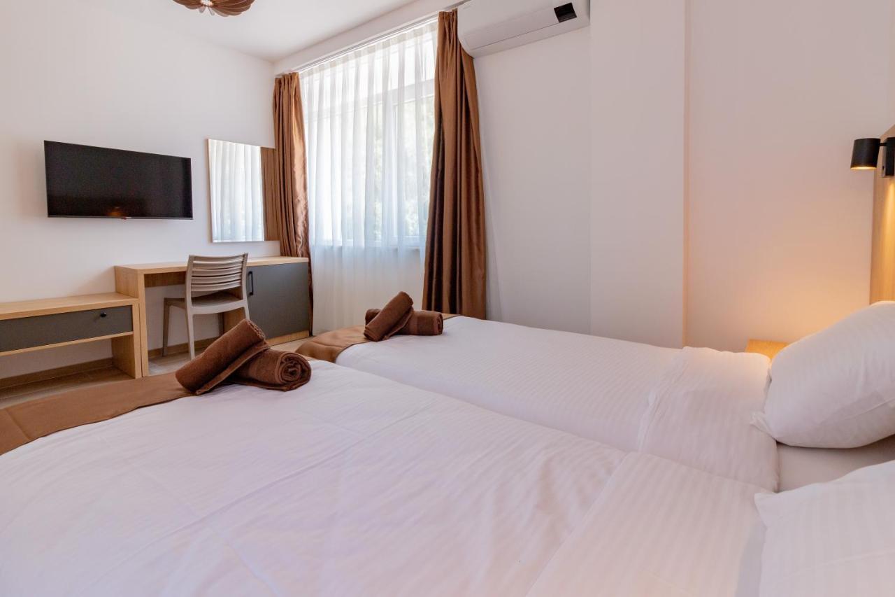 Lago Hotel 拉加丁 外观 照片